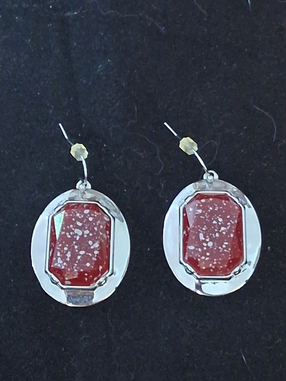 Silver-Frame Red Speckled Oval Drop Earrings